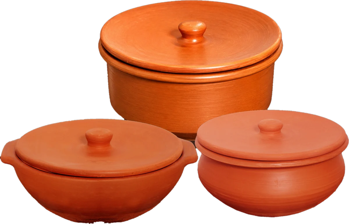 Bhagona, kadhai and handi with their lids